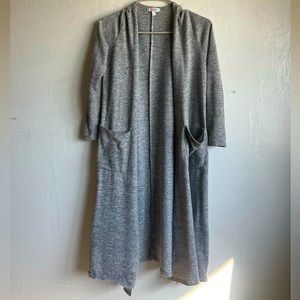 Past knee length LulaRoe grey cardigan. Size small